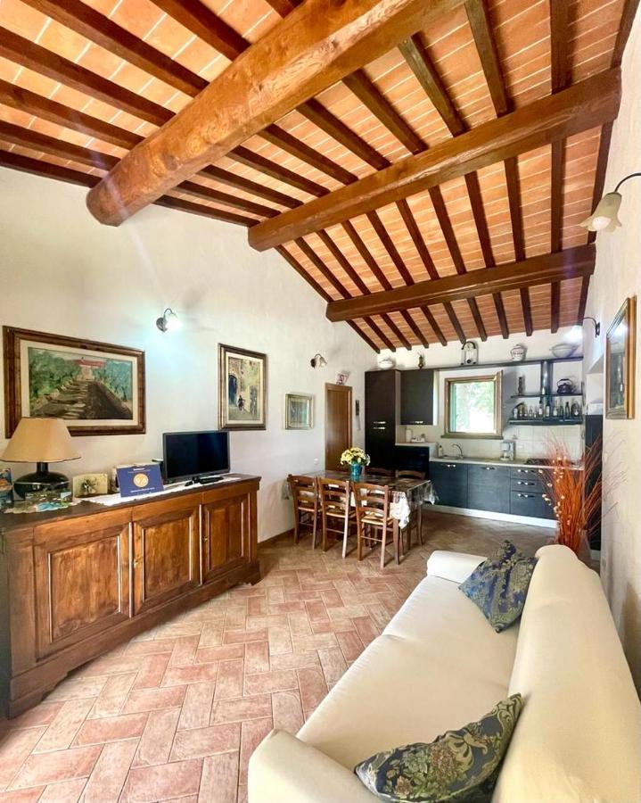 Agriturismo Rosa Dei Venti Pomarance Εξωτερικό φωτογραφία