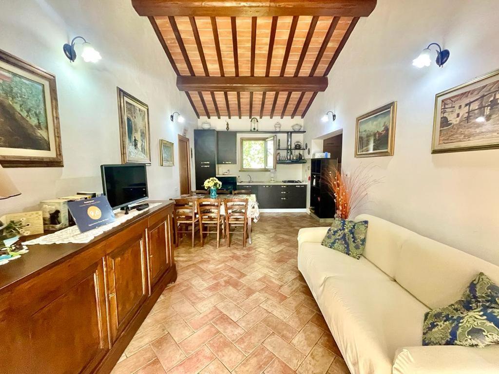 Agriturismo Rosa Dei Venti Pomarance Εξωτερικό φωτογραφία